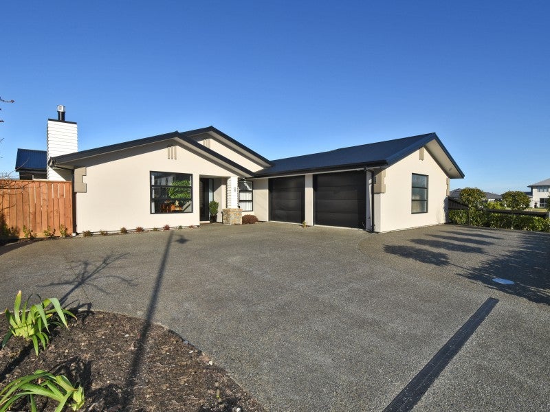 16 Euphrasie Drive, Aidanfield, Christchurch - Carousel 23