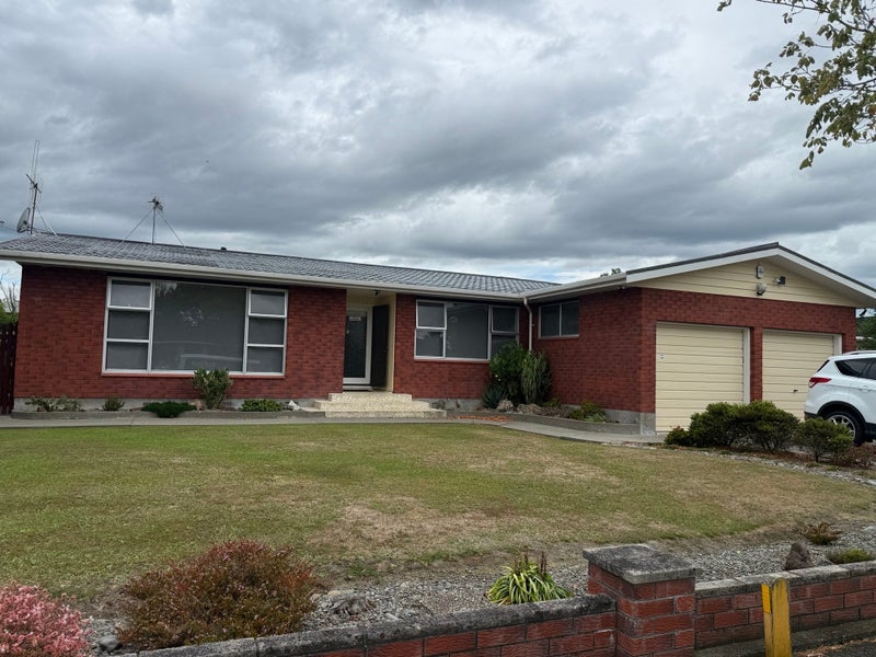7 Chippendale Crescent, Highbury, Palmerston North - Carousel 1