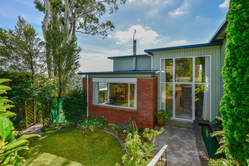 5 Patchett Place, Cashmere, Christchurch - Carousel 1