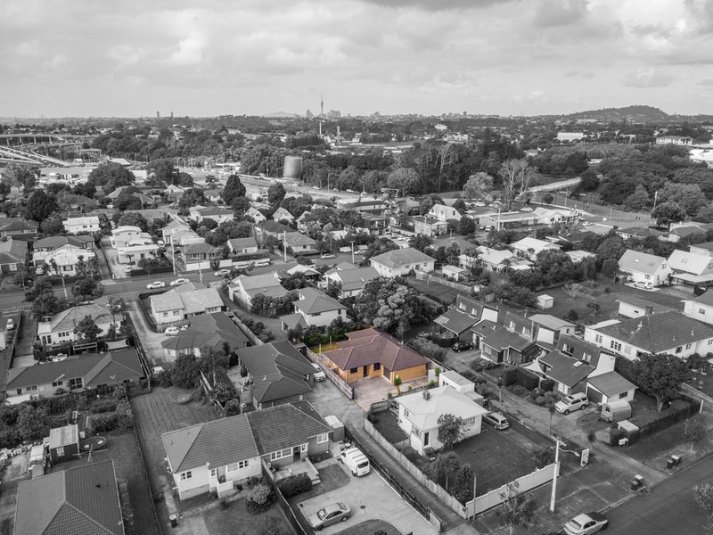 19A Alverston Street, Waterview, Auckland - Carousel 21