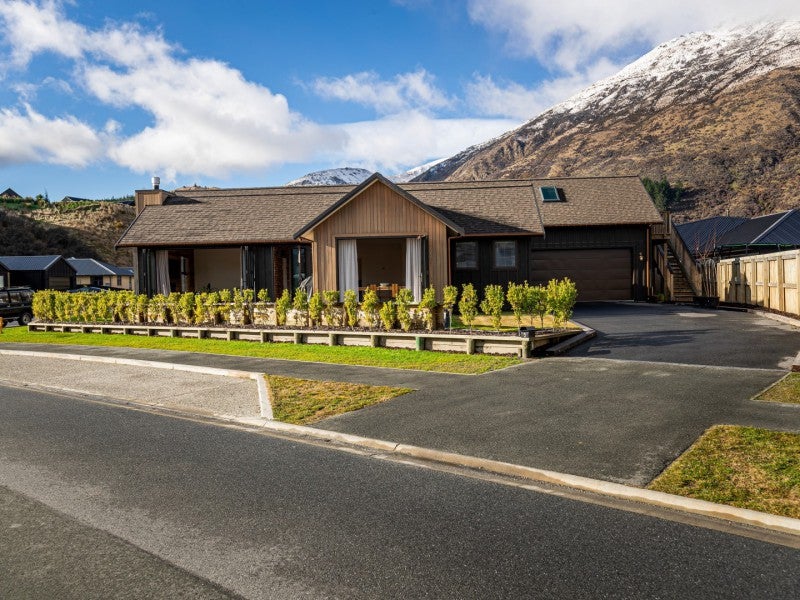 5 Regent Street, Lower Shotover, Queenstown - Carousel 25