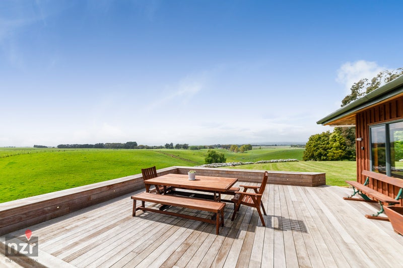 387 Fairfield Road, Palmerston North - Carousel 1