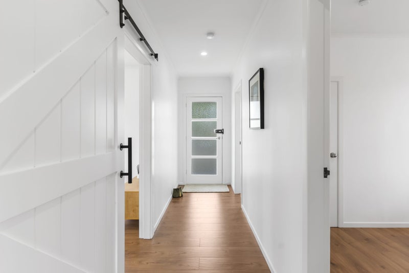 2/55 Northcote Road, Hillcrest, Auckland - Carousel 2