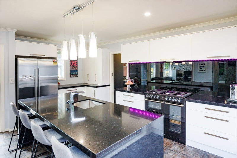 34 Surrey Crescent, Hokowhitu, Palmerston North - Carousel 2