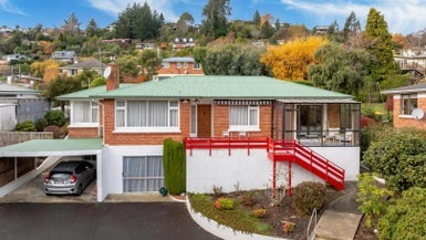 11 Fels Street, Kenmure, Dunedin - Carousel 1
