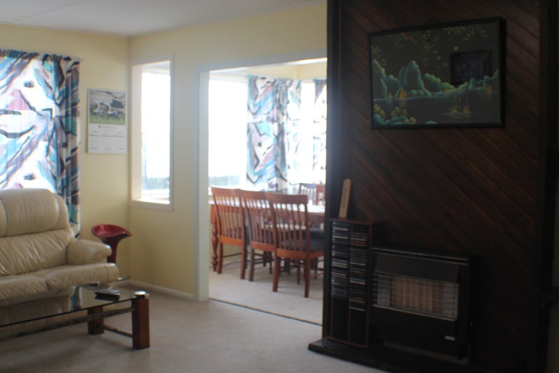 76 Kenmore Street, Newlands, Wellington - Carousel 2