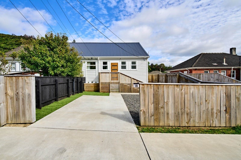 18 Toomath Street, Naenae, Lower Hutt - Carousel 17