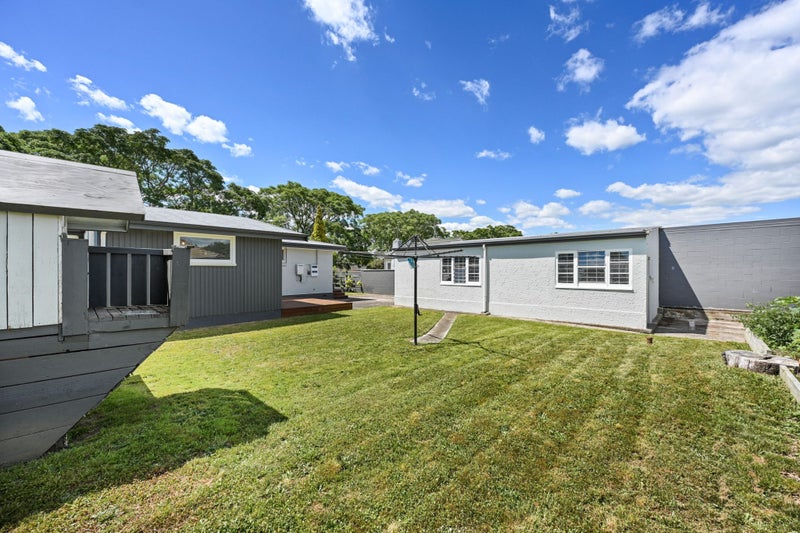 108 Brookfield Street, Hamilton East, Hamilton - Carousel 21