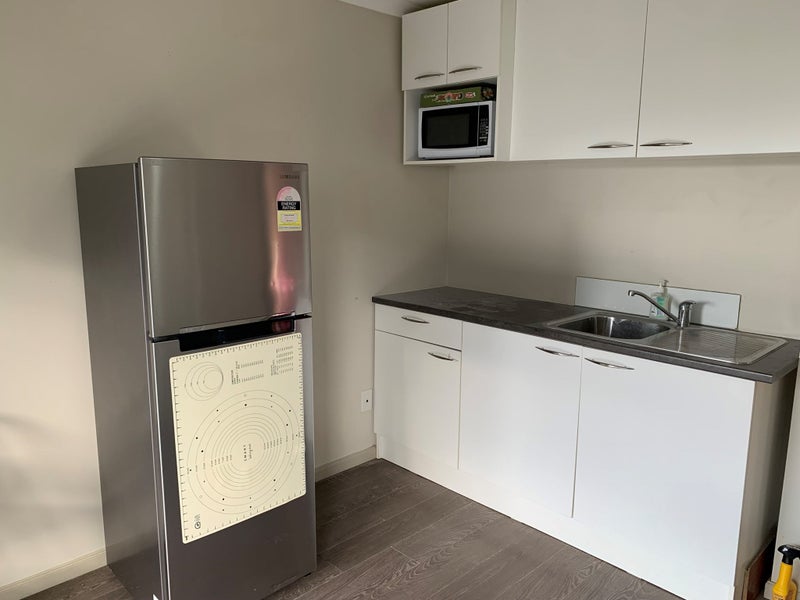 2/21 Rosedale Road, Pinehill, Auckland - Carousel 19