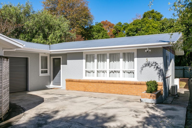 5 Domett Street, Whataupoko, Gisborne - Carousel 1