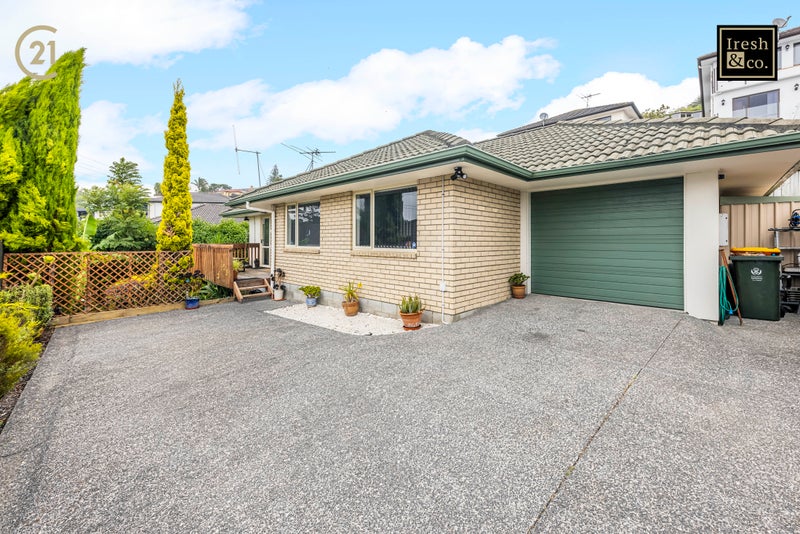 22A Lizzie Lane, Clover Park, Auckland - Carousel 1
