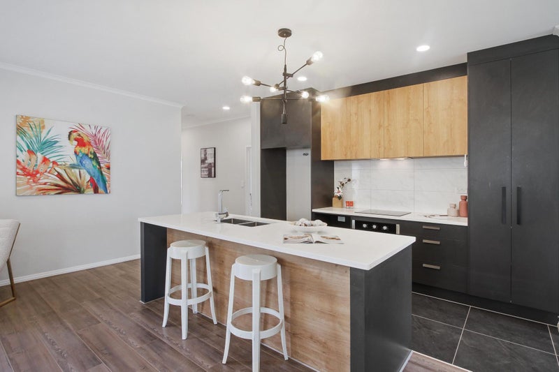 17B Orly Avenue, Mangere, Auckland - Carousel 2