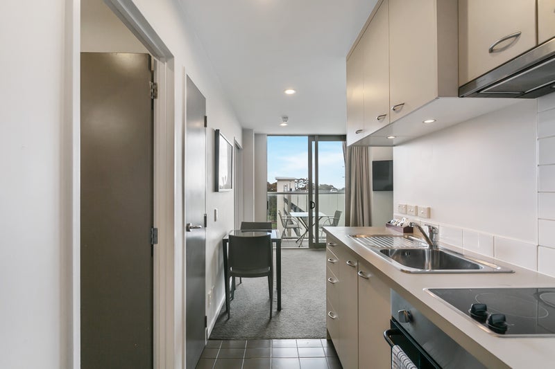 502/17 Osterley Way, MANUKAU, AUCKLAND - Carousel 2