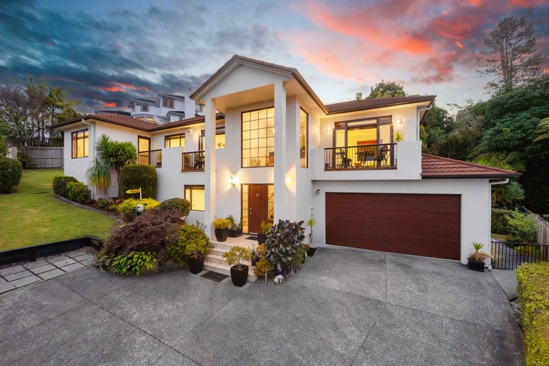 36 Woodridge Avenue, Northcross, Auckland - Carousel 1