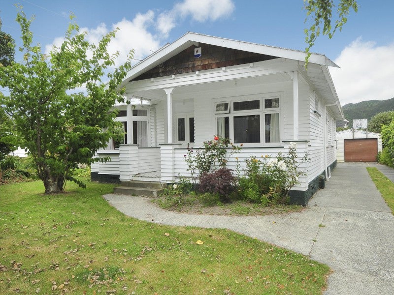 20 Collingwood Street, Waterloo, Lower Hutt - Carousel 1