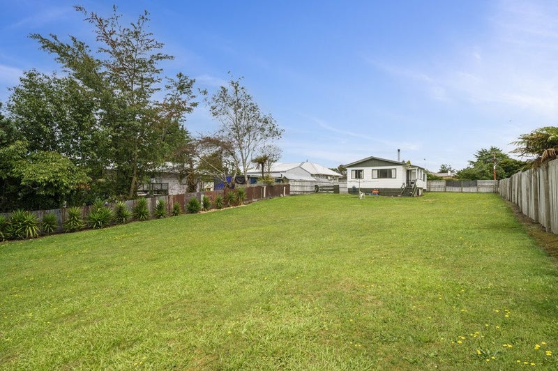21 Brookland Road, Western Heights, Rotorua - Carousel 1