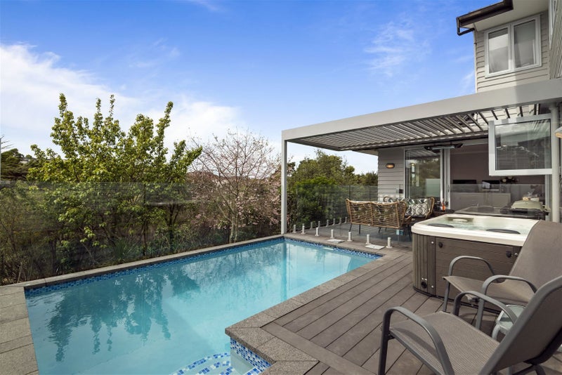 12 Ilam Lane, Fairview Heights, Auckland - Carousel 2