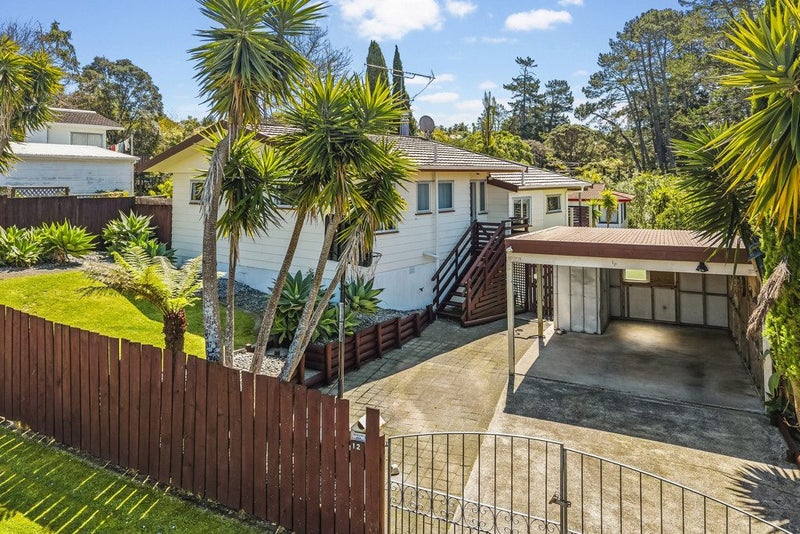 12 Alidade Place, Massey, Auckland - Carousel 1
