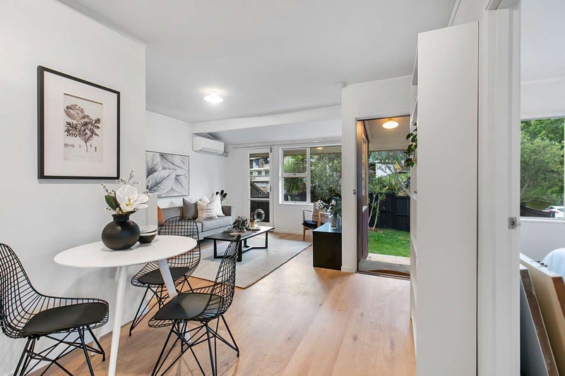 1/15 Don Croot Street, Western Springs, Auckland - Carousel 2