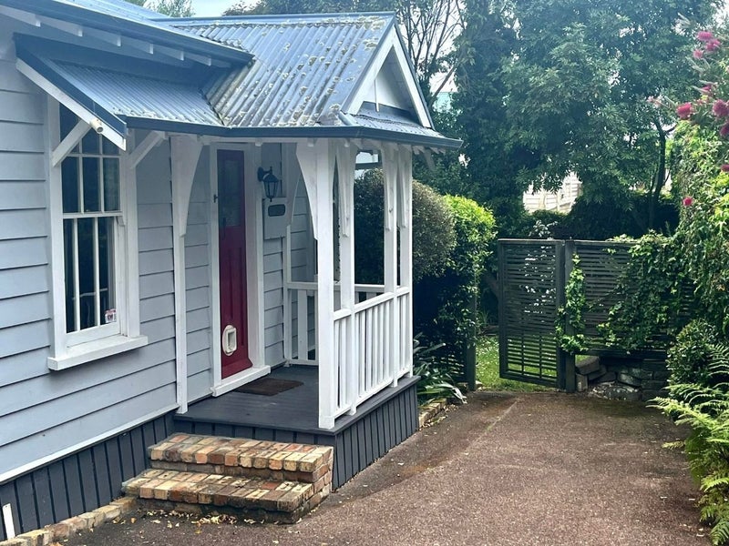 23A Bannerman Road, Morningside, Auckland - Carousel 1