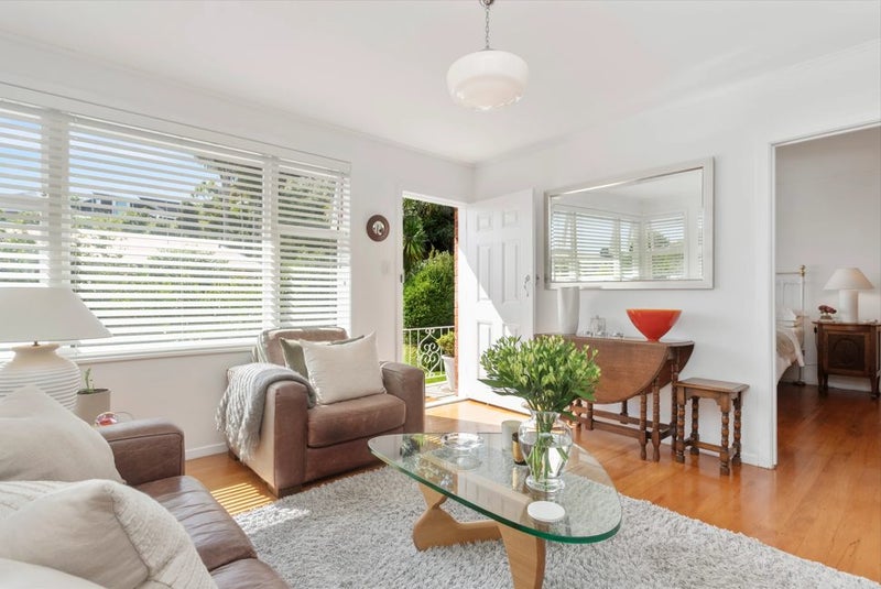 2/53 Hawera Road, Kohimarama, Auckland - Carousel 2
