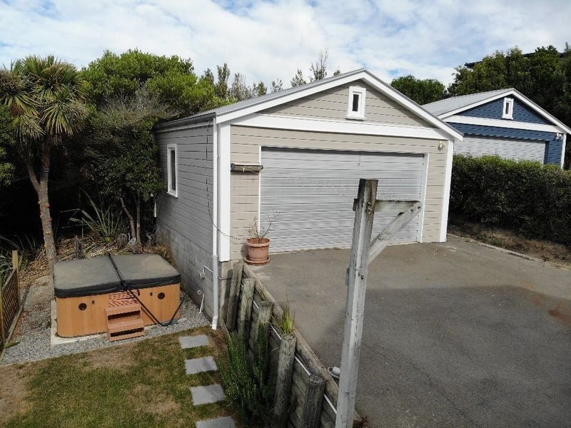 4A Langdale Place, Scarborough, Christchurch - Carousel 21