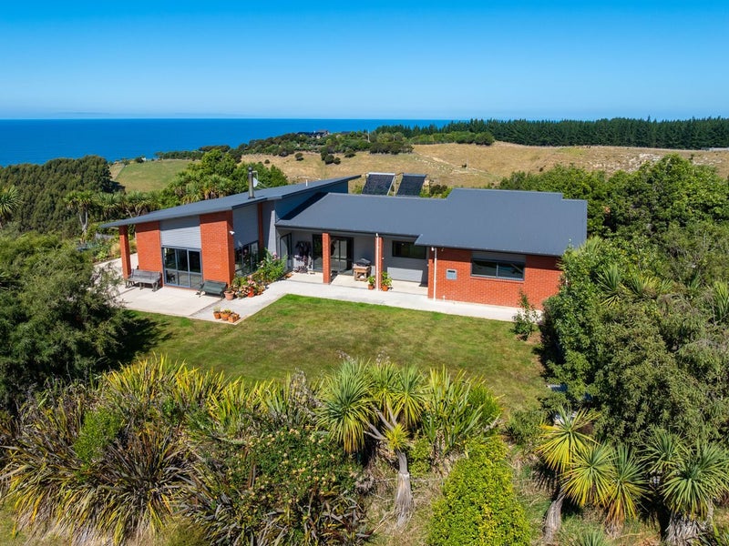 291 Big Stone Road, Brighton, Dunedin - Carousel 2