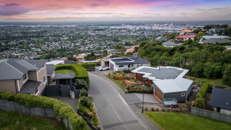 4 Roystone Way, Huntsbury, Christchurch - Carousel 2