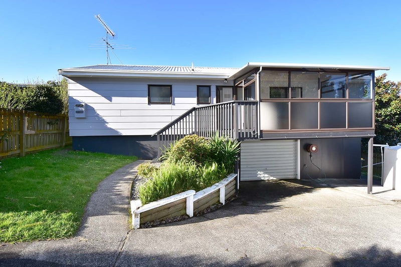 11B Ladies Mile, Manly, Whangaparaoa - Carousel 2