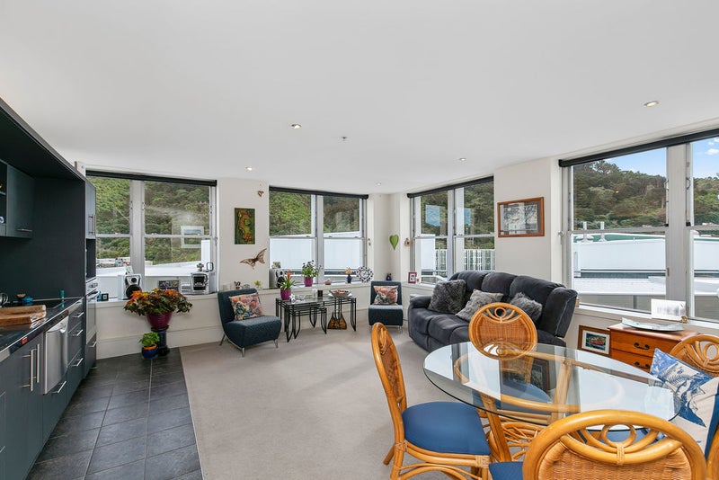 8D/123 Molesworth Street, Thorndon, Wellington - Carousel 1