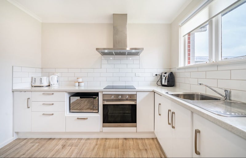 1033E Fergusson Drive, Clouston Park, Upper Hutt - Carousel 2