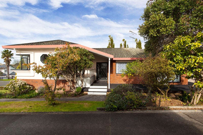 7 Castaway Place, Gulf Harbour, Whangaparaoa - Carousel 1