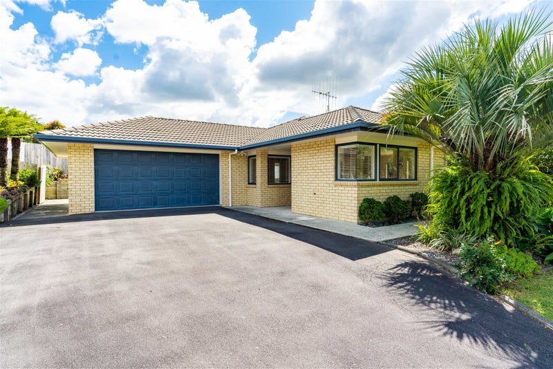11 Daviot Place, Kamo, Whangarei - Carousel 1