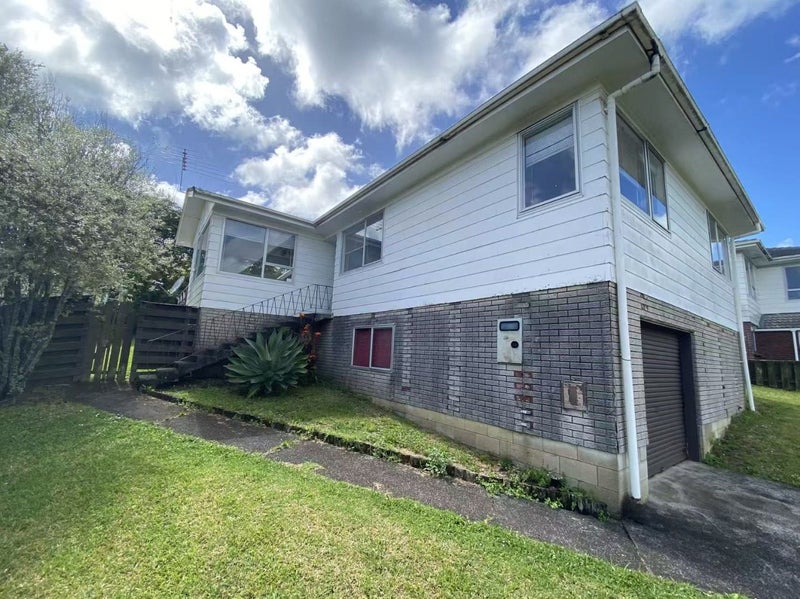 100 The Avenue, Lynfield, Auckland - Carousel 2