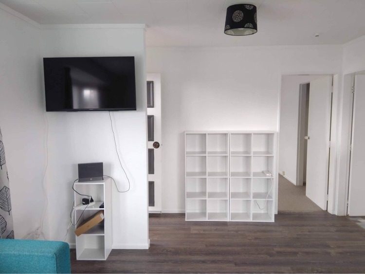 15B Harvard Grove, Totara Park, Upper Hutt - Carousel 2