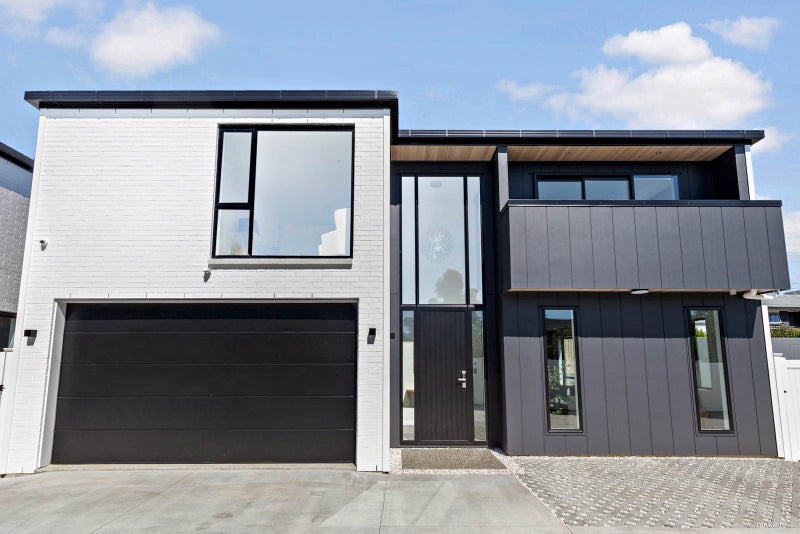 82A Nile Road, Milford, Auckland - Carousel 1