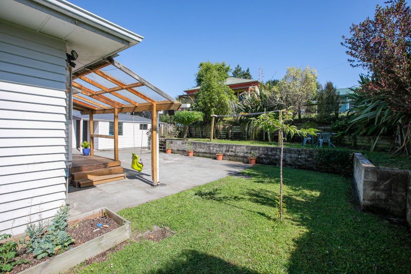 36 Waverley Street, Waipawa, Waipawa - Carousel 21