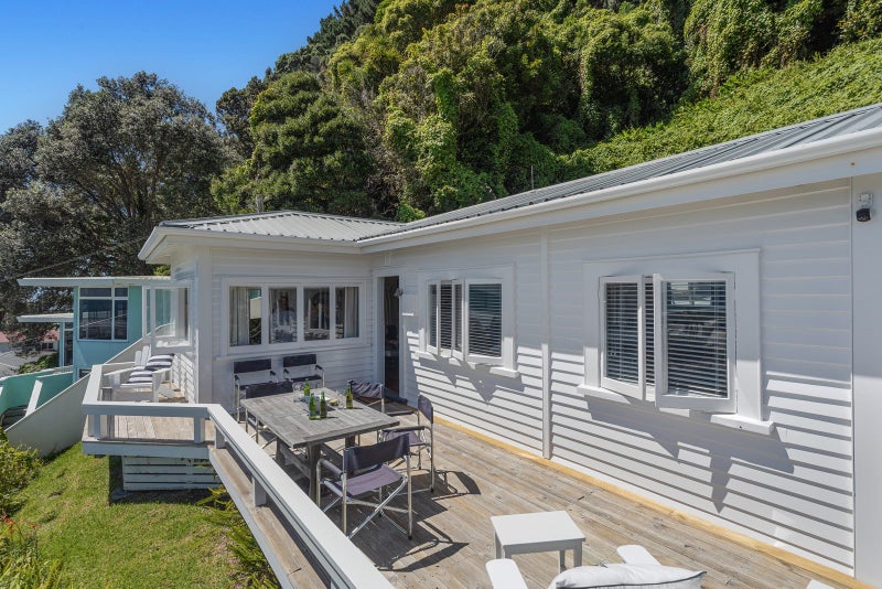 88 Pohutukawa Avenue, Ohope - Carousel 2