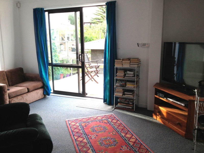 453 Hillsborough Road, Mount Roskill, Auckland - Carousel 2