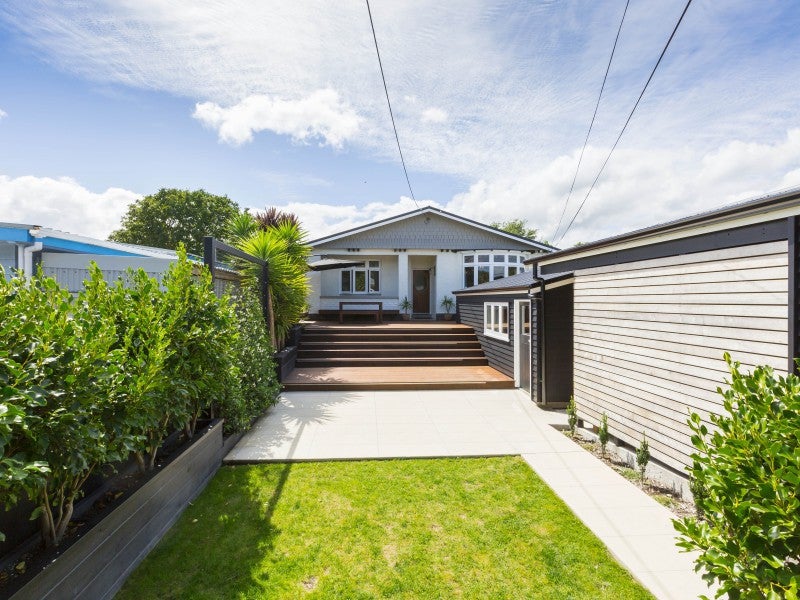 26 Logan Street, Ebdentown, Upper Hutt - Carousel 2
