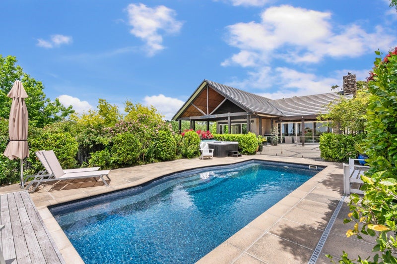 136 Potter Road, Albany - Carousel 2