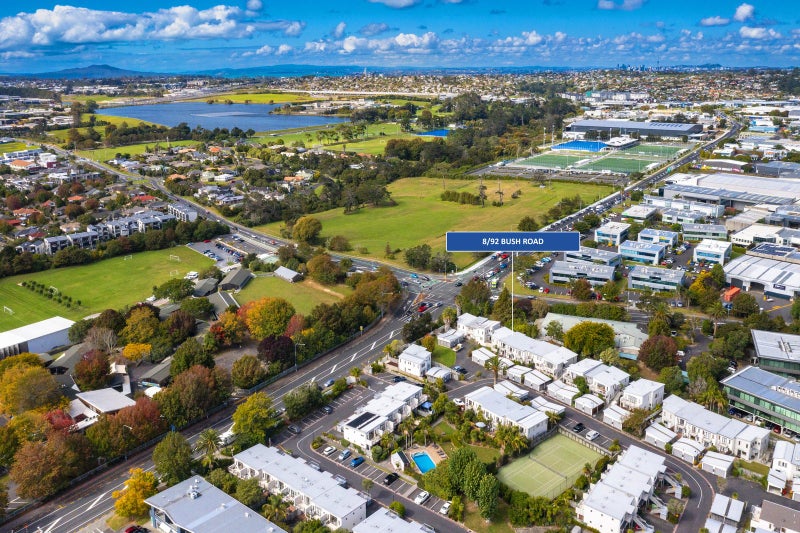 8/92 Bush Road, Albany, Auckland - Carousel 25