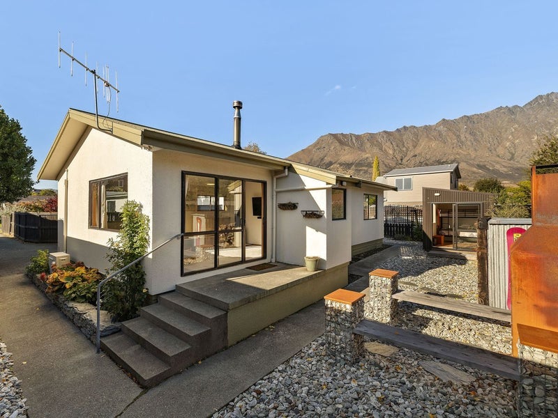 23B Kawarau Place, Frankton, Queenstown - Carousel 2