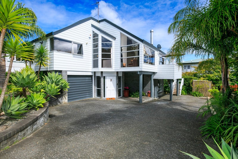 2/79 Ocean View Road, Hillcrest, Auckland - Carousel 19