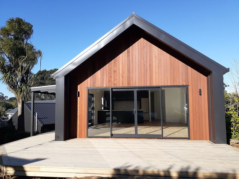 2 Scott Street, Moturoa, New Plymouth - Carousel 1