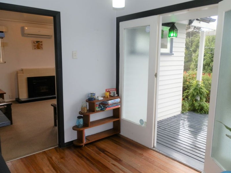 52 Poplar Avenue, Raumati South, Paraparaumu - Carousel 1
