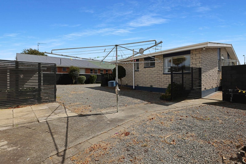 37 Churchill Avenue, Allenton, Ashburton - Carousel 32