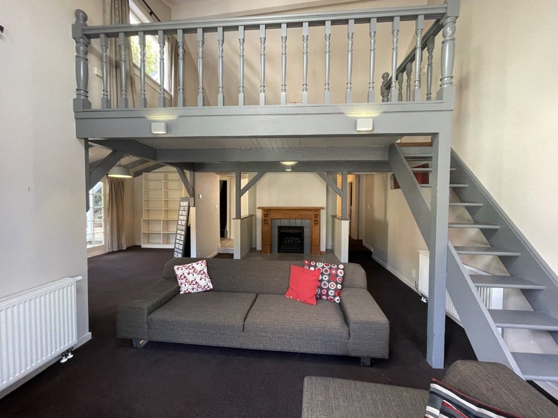 8 Ascot Street, Thorndon, Wellington - Carousel 2