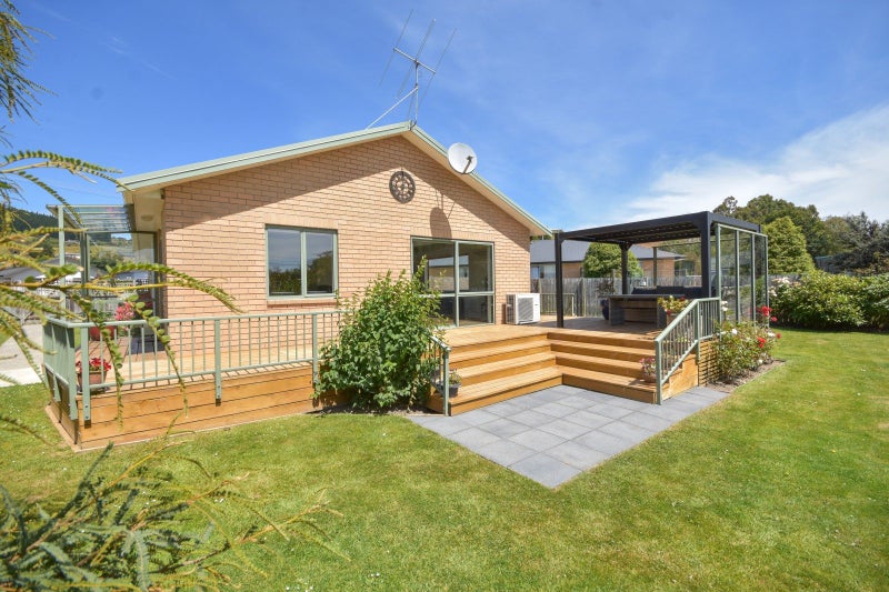 6 Sandown Street, Waihola - Carousel 2