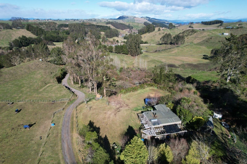 1129 Poihipi Road, Taupo - Carousel 1